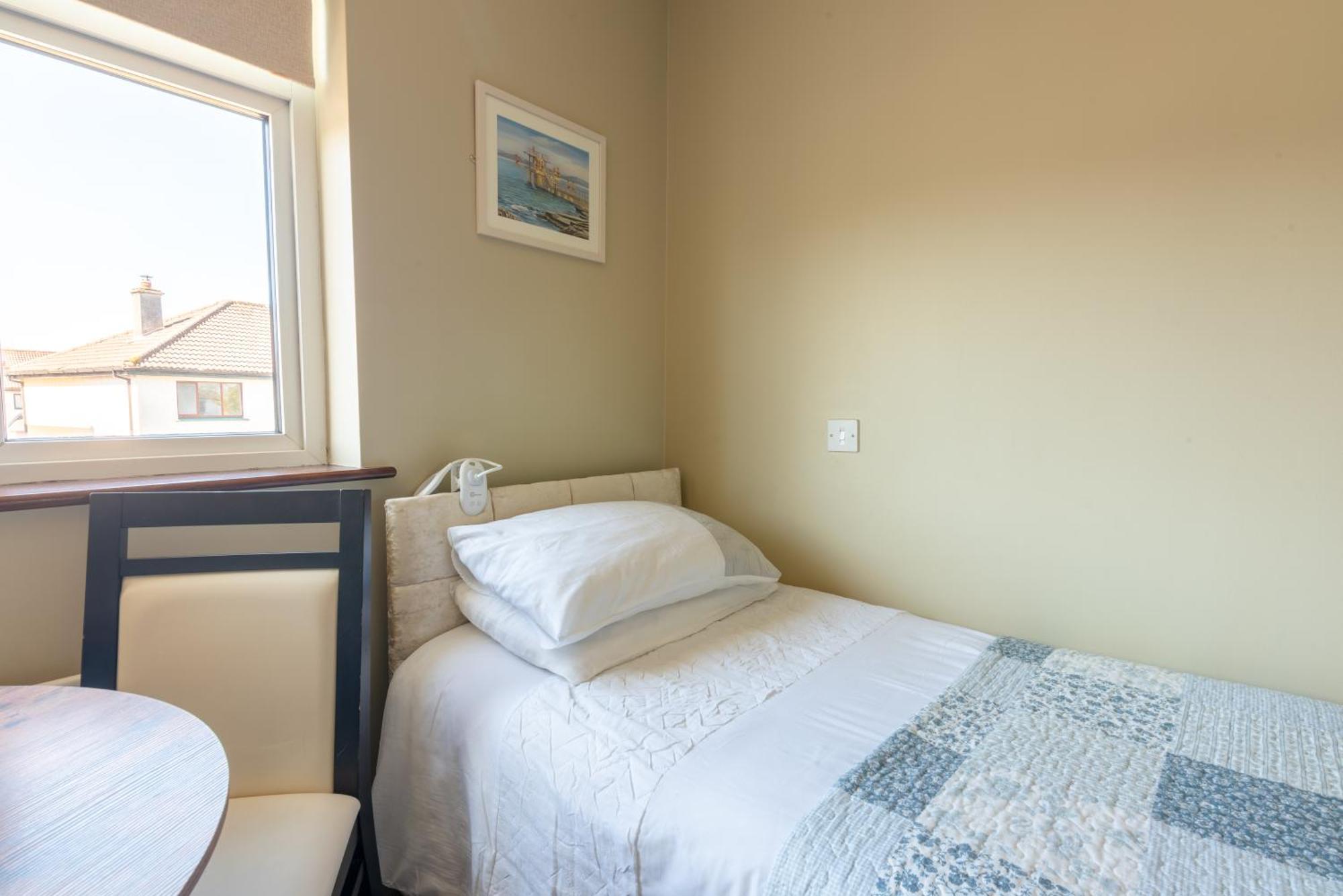 فندق Avalon House غالواي المظهر الخارجي الصورة