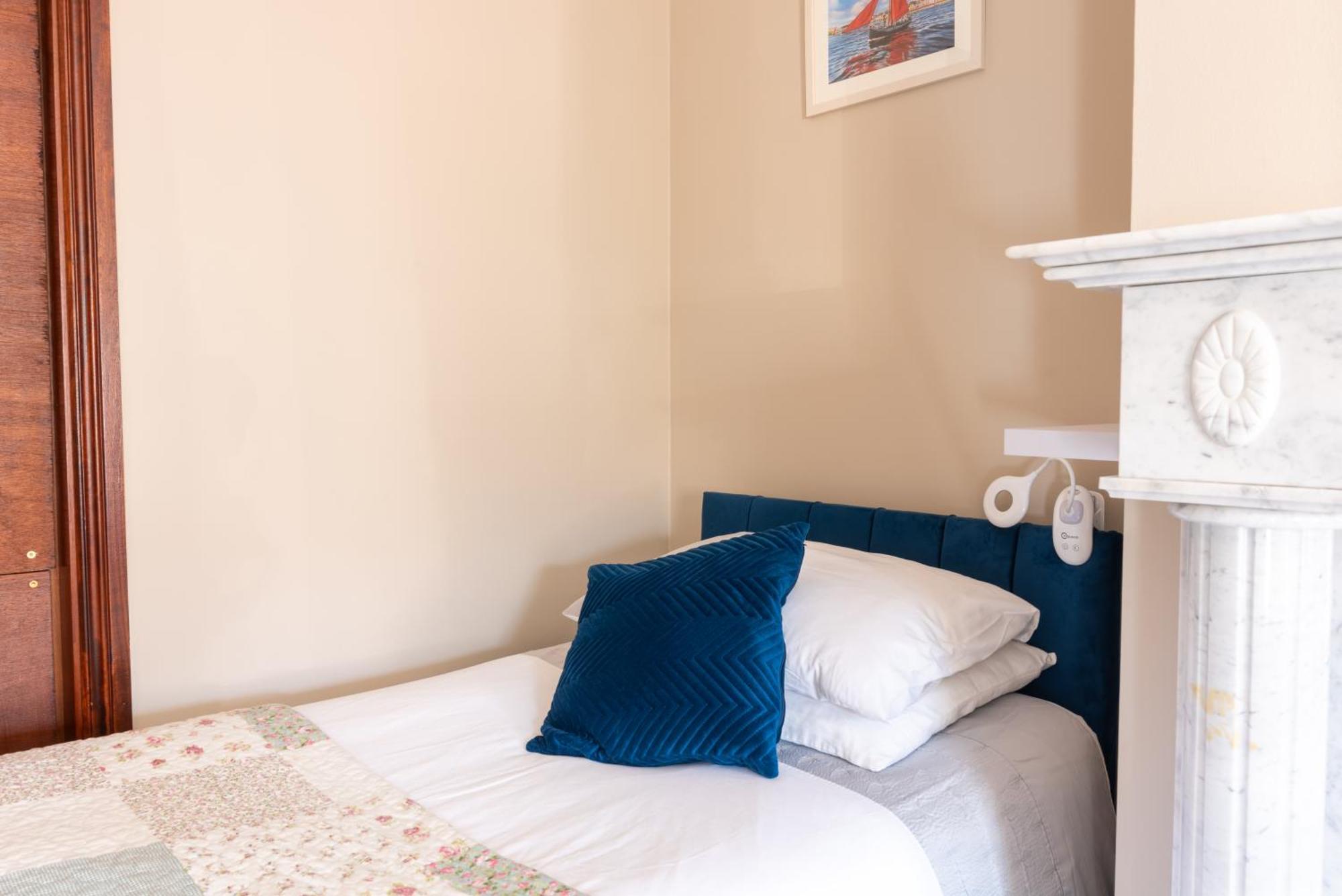 فندق Avalon House غالواي المظهر الخارجي الصورة