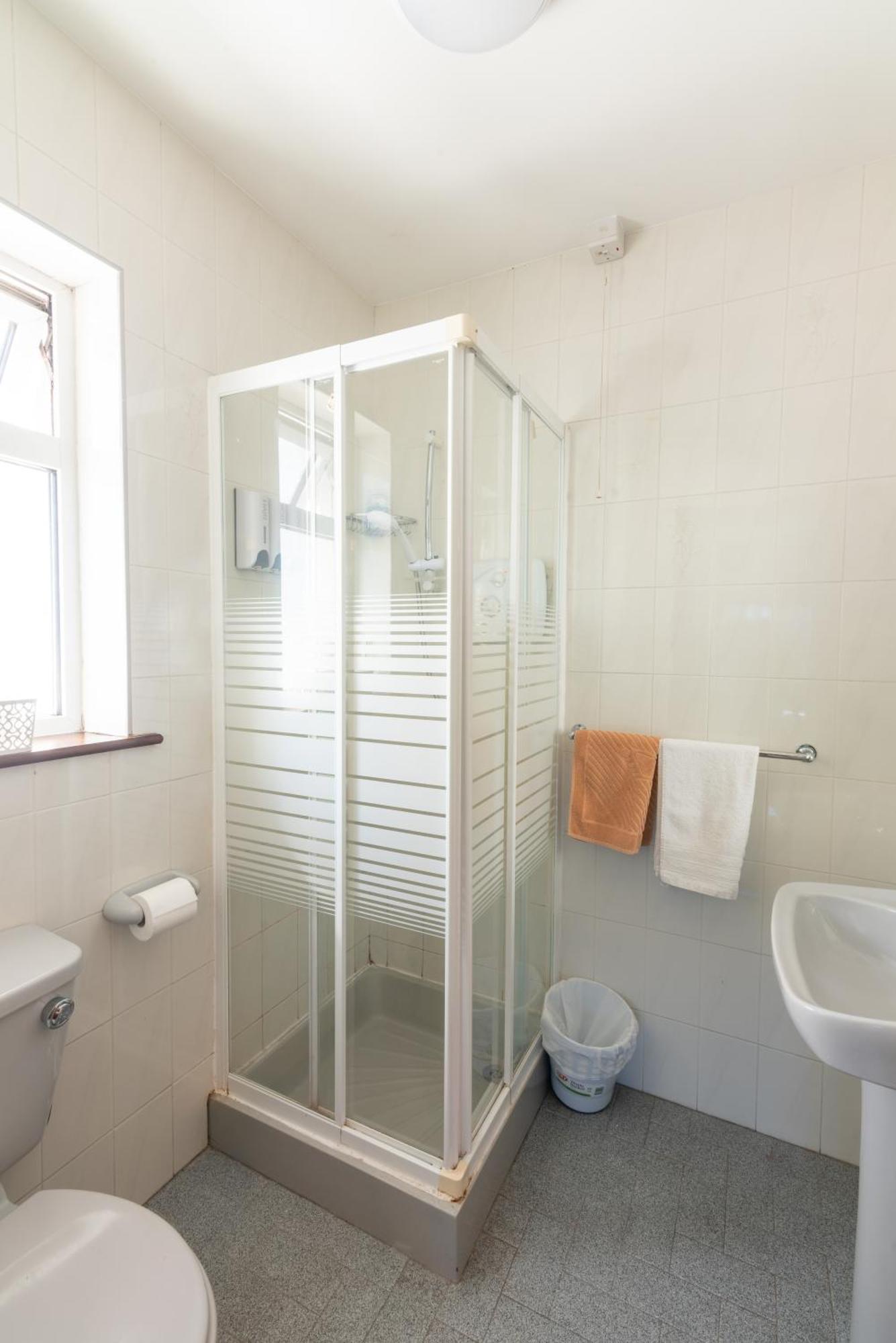 فندق Avalon House غالواي المظهر الخارجي الصورة